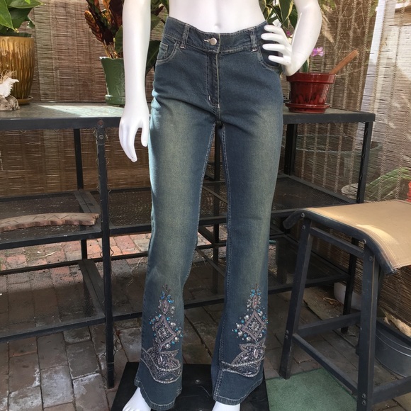 DOMALLO Boot-Cut Dark Denim Wash Embellished Jeans - Picture 2 of 7